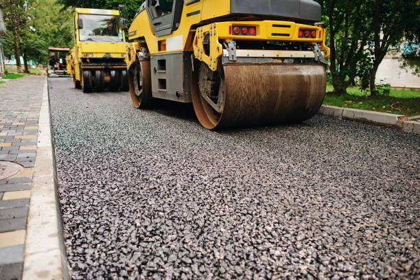 Best Custom Driveway Pavers  in Lindsay, TX